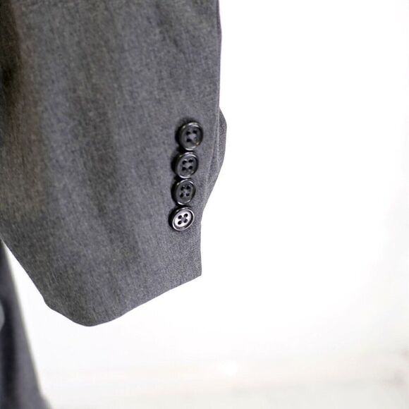 DAMAGED Jos A Bank Portly Gray Wool‎ 46R Tagged 46S 2 Button Suit Jacket - Picture 3 of 12